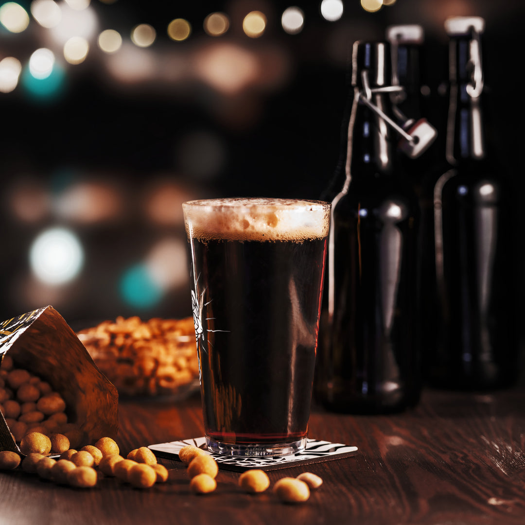 Shaker pint glass